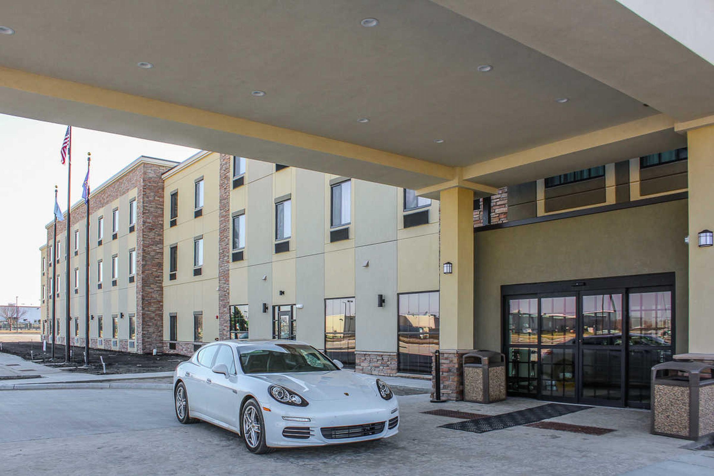 Comfort Suites University Brookings megye Kültér fotó