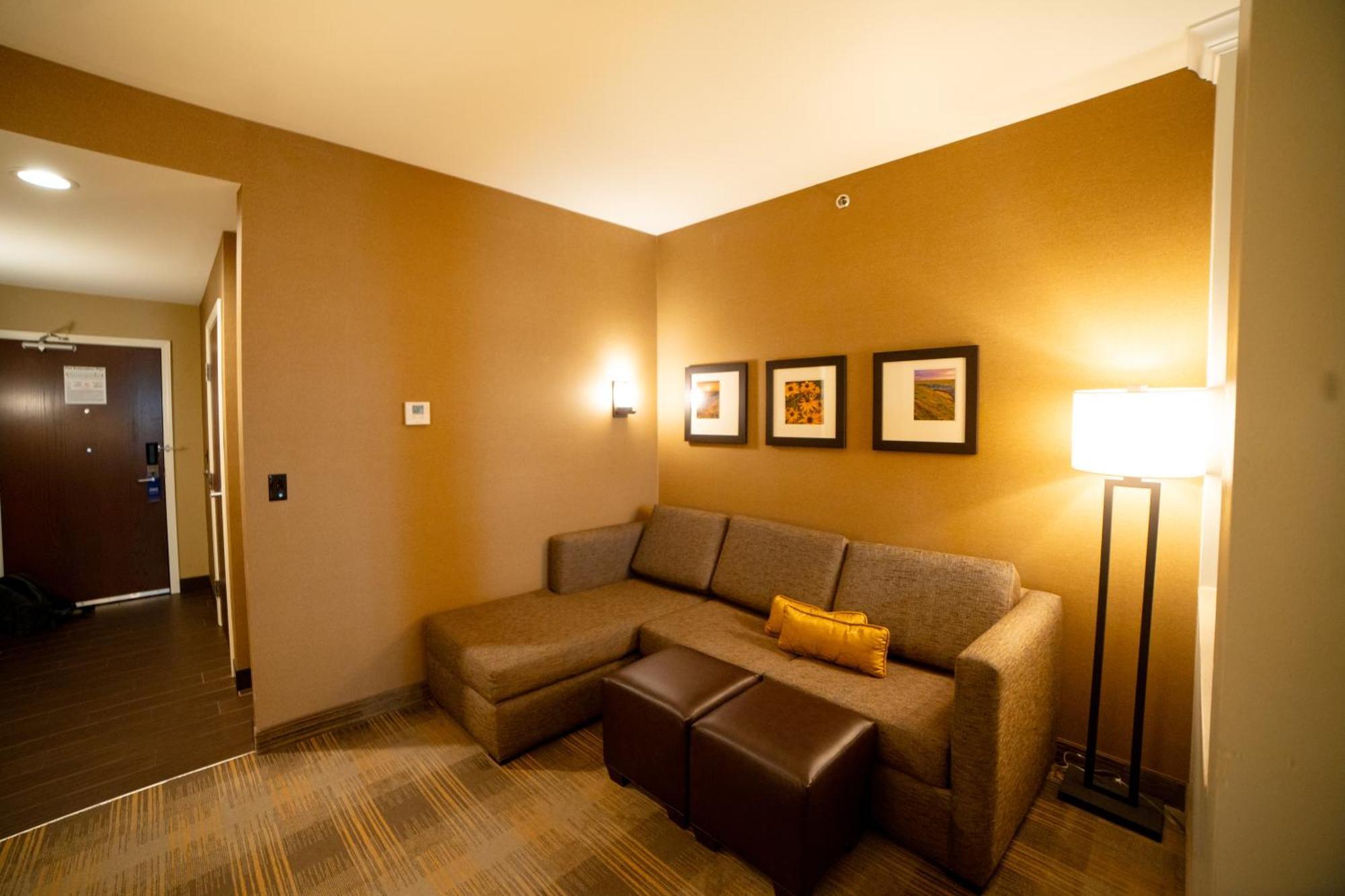 Comfort Suites University Brookings megye Kültér fotó