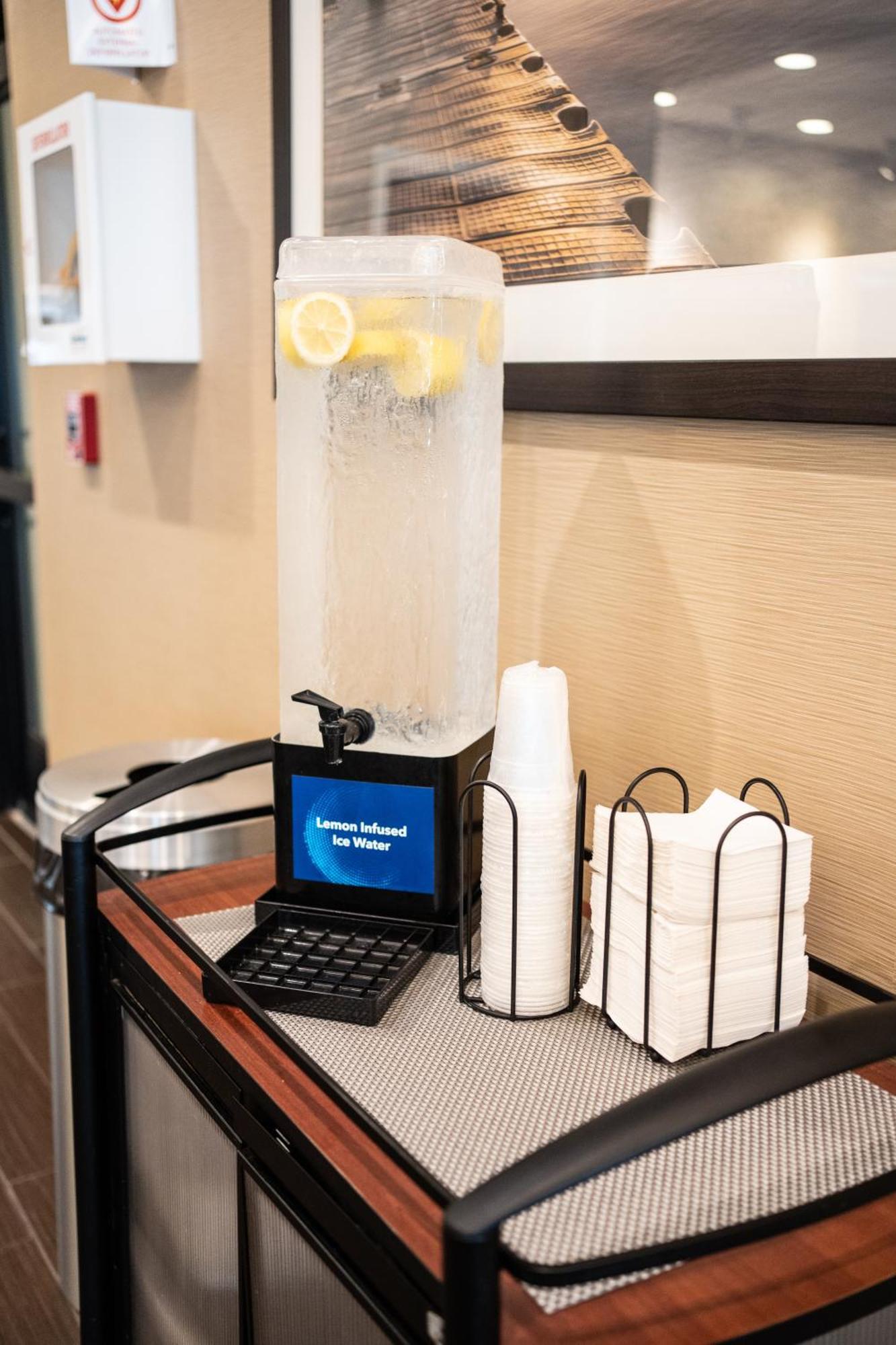 Comfort Suites University Brookings megye Kültér fotó