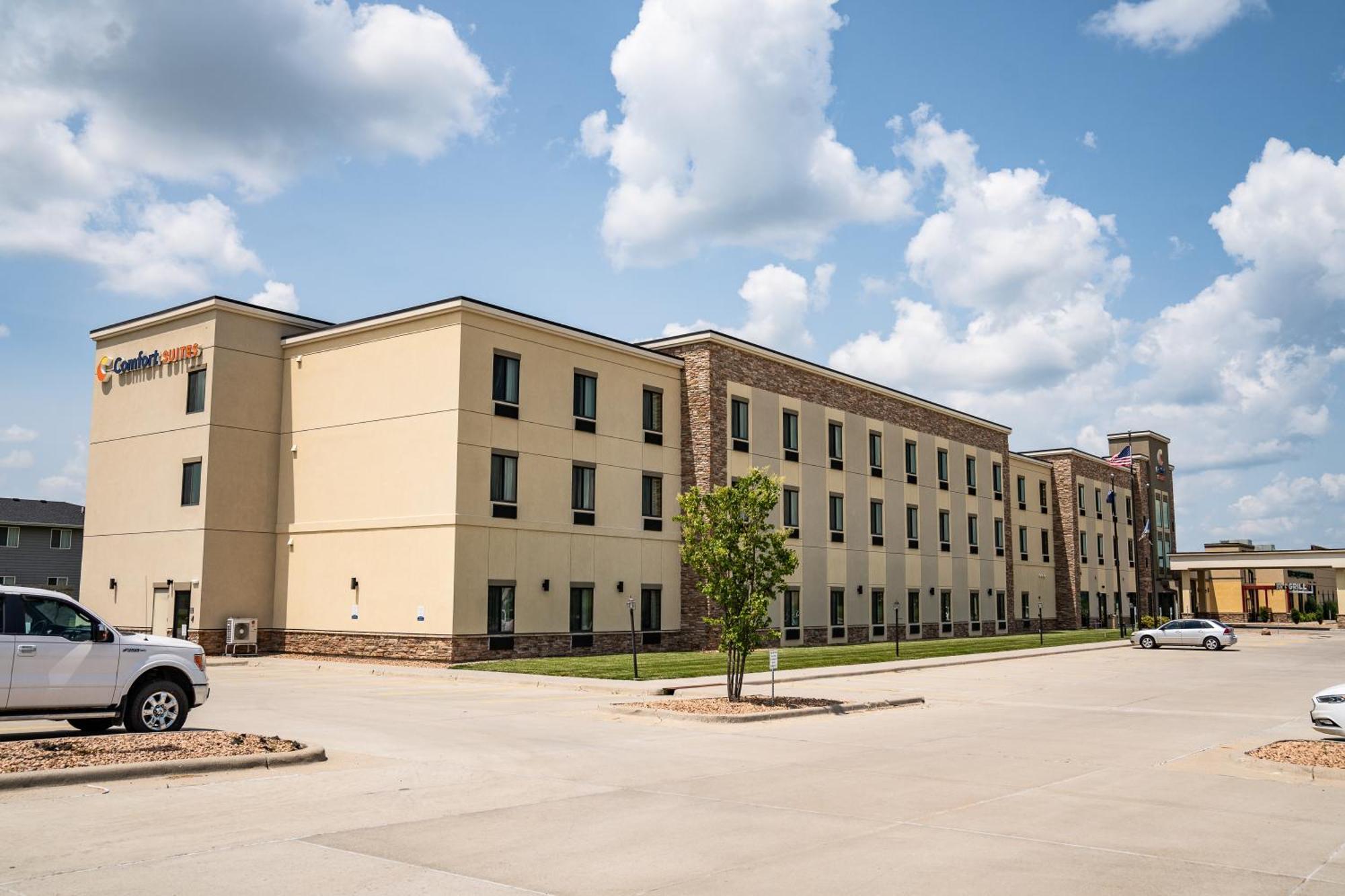 Comfort Suites University Brookings megye Kültér fotó