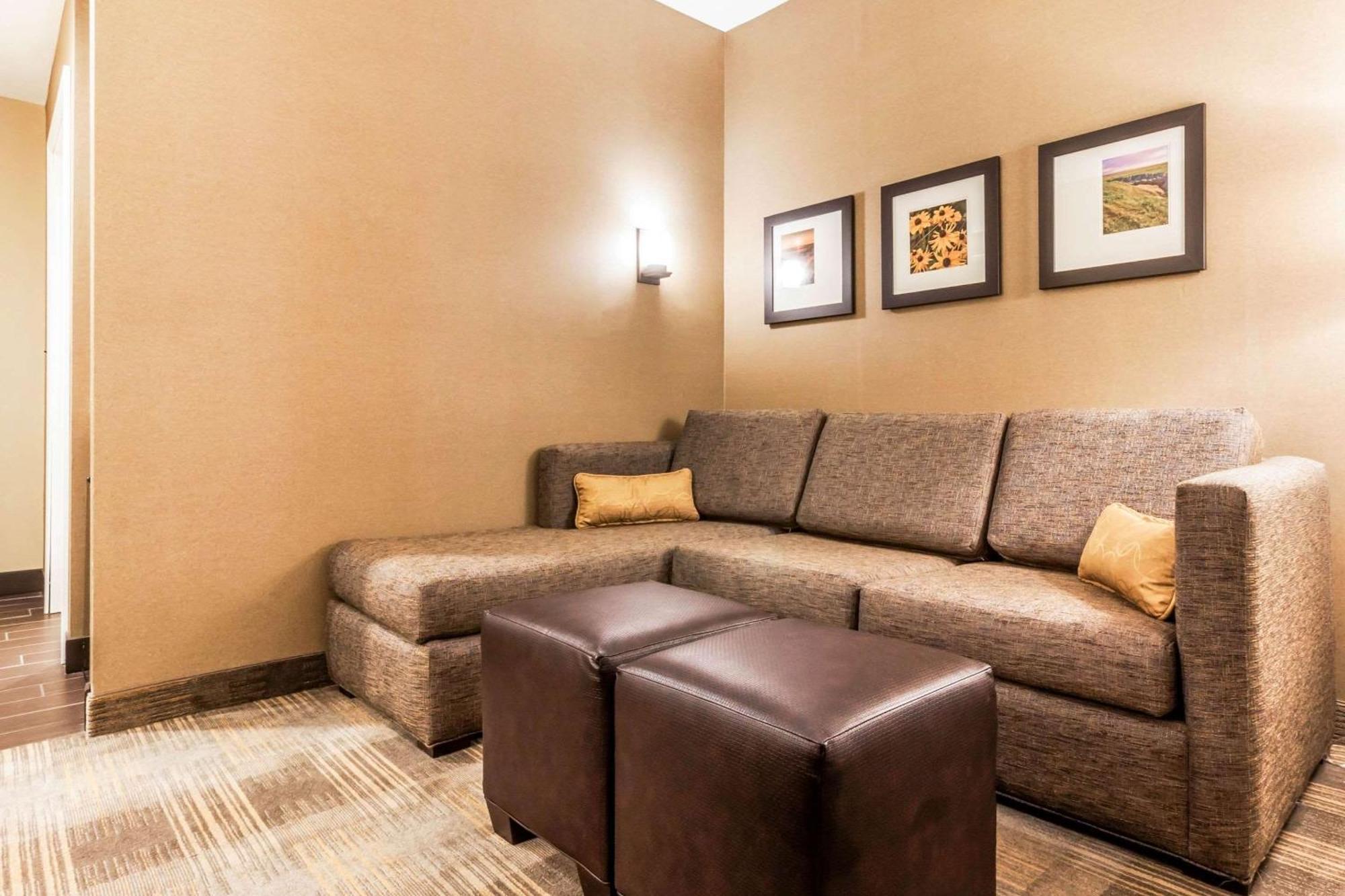 Comfort Suites University Brookings megye Kültér fotó