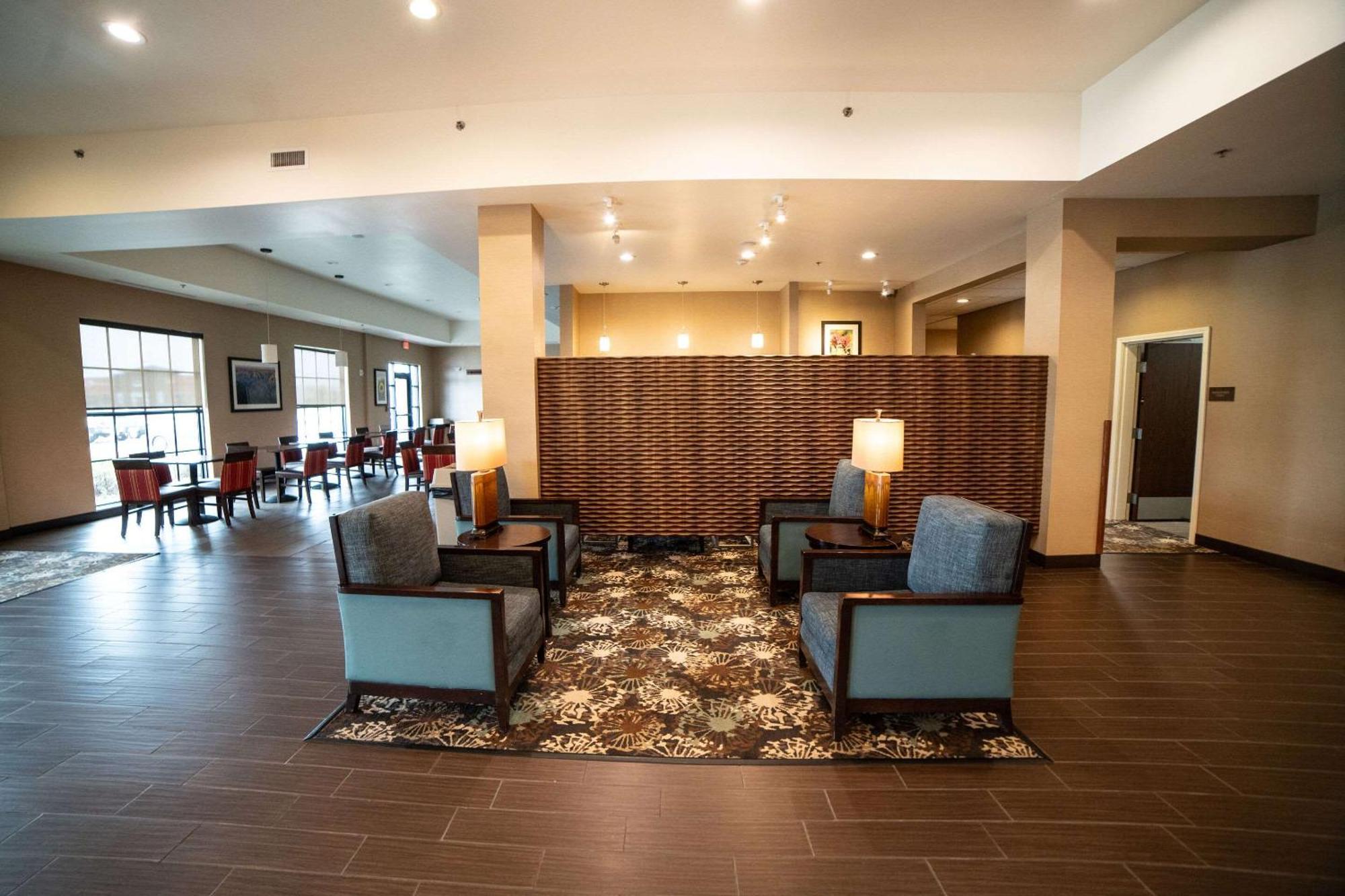 Comfort Suites University Brookings megye Kültér fotó